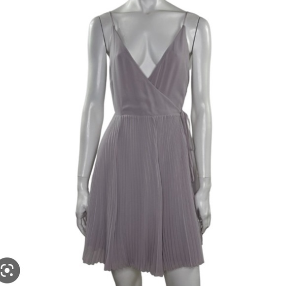 Aritzia Wilfred Short black Beaune dress - Picture 3 of 6